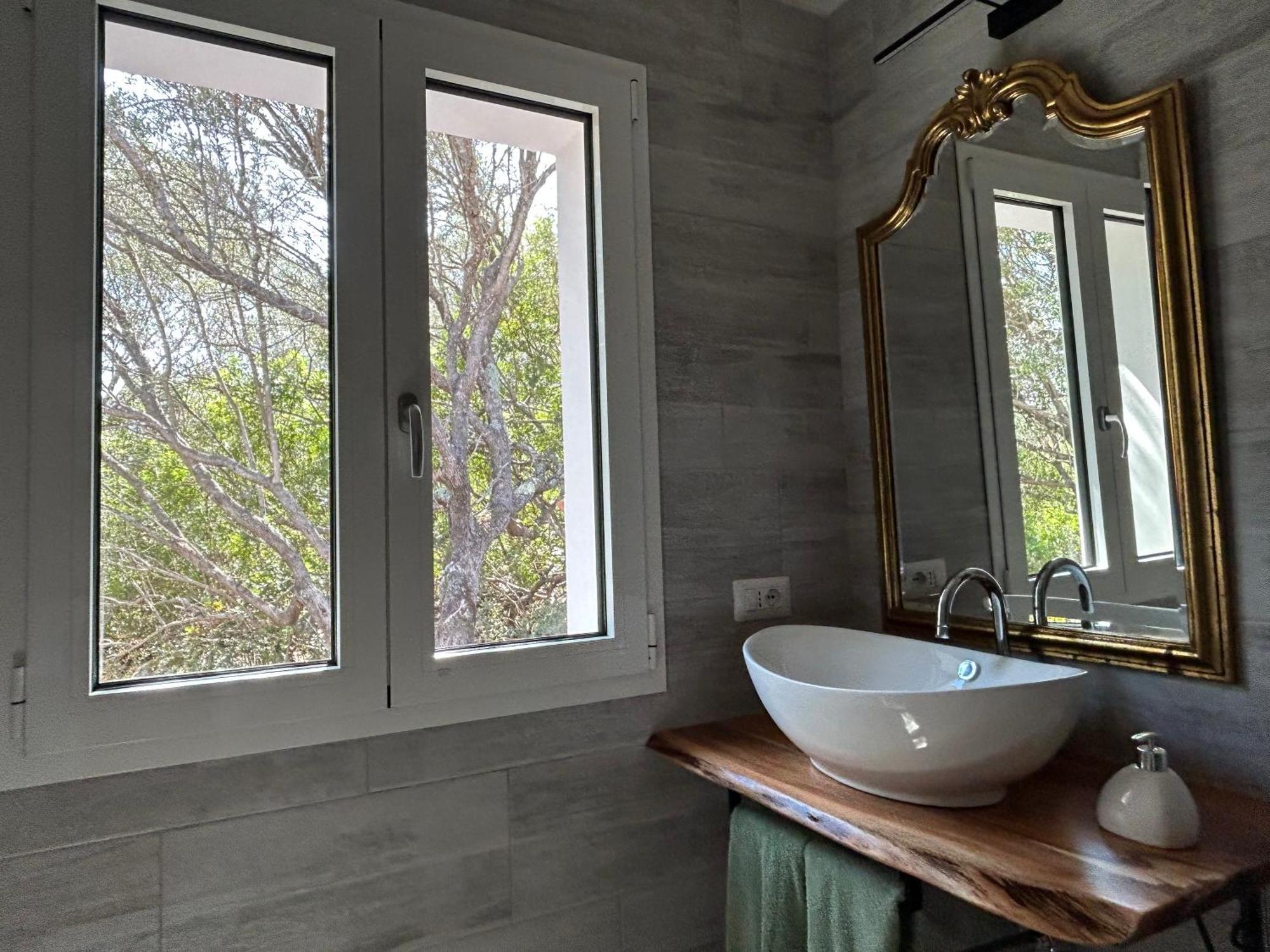 La Piana Holiday House Bassacutena 外观 照片